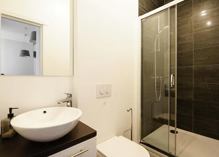 Travelers Heaven Center アパート