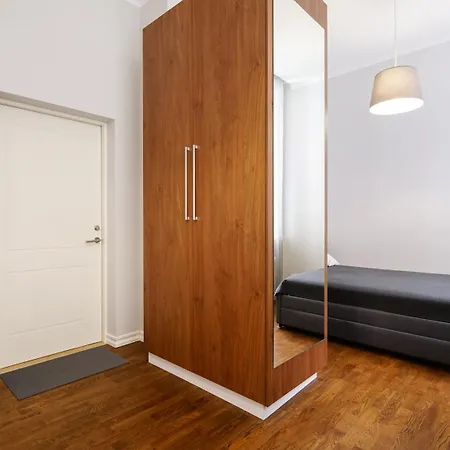 Apartment Travelers Heaven Center