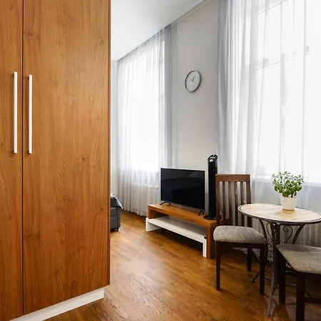 Apartment Travelers Heaven Center *